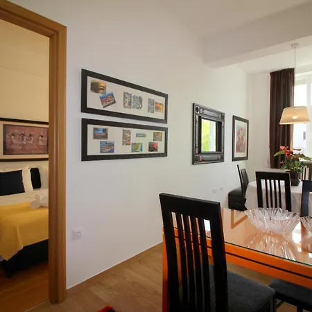 Modern Dolce Apartment Porec