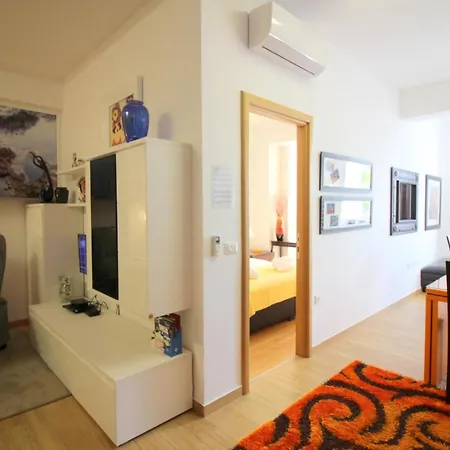 Apartment Modern Dolce *