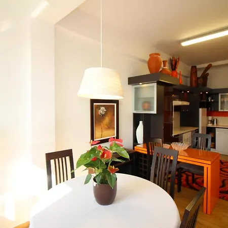 Modern Dolce Appartement